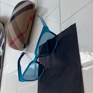 Burberry fashion sunglasses
